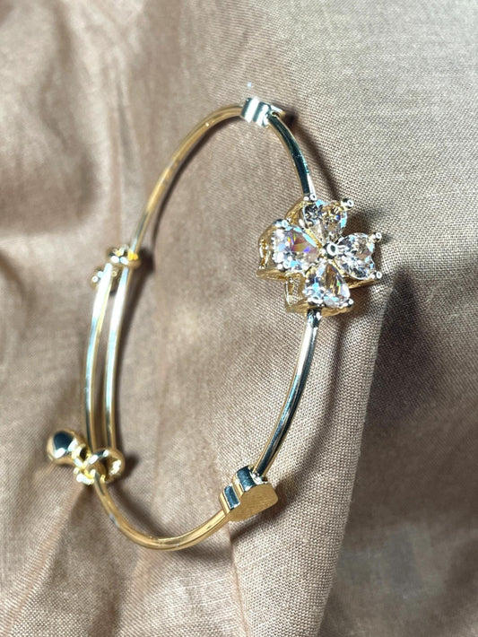 Radiant Golden Heart Bangle."Stainless Steel"