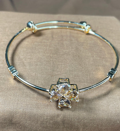 Radiant Golden Heart Bangle."Stainless Steel"