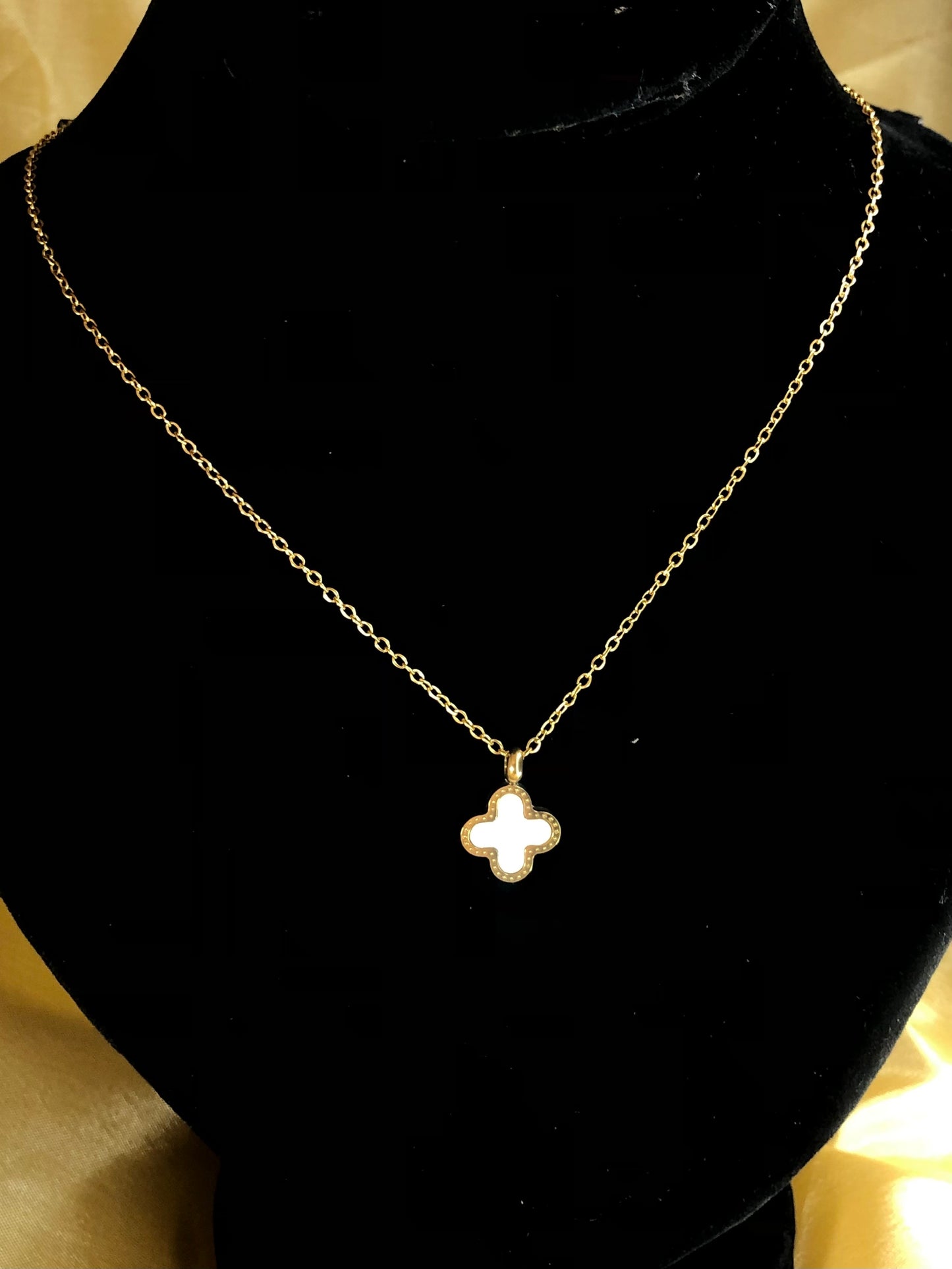 White Clover Pendant Necklace